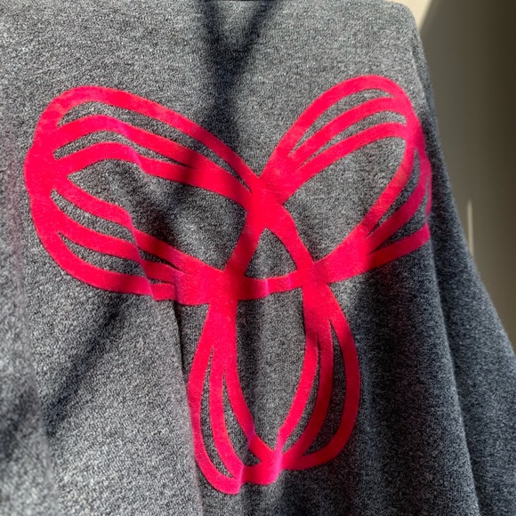 ARITZIA TNA long sleeve - Picture 3 of 3